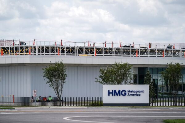 Immigration Raid at Hyundai Megaplant in Georgia: 475 Arrests Reported